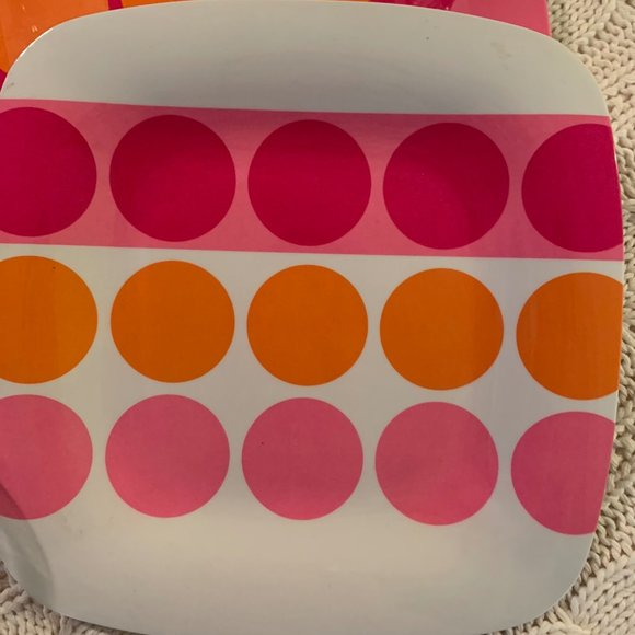 Pink Polka Dot Picnic Plates with Wine Tumbler - Picture 2 of 5